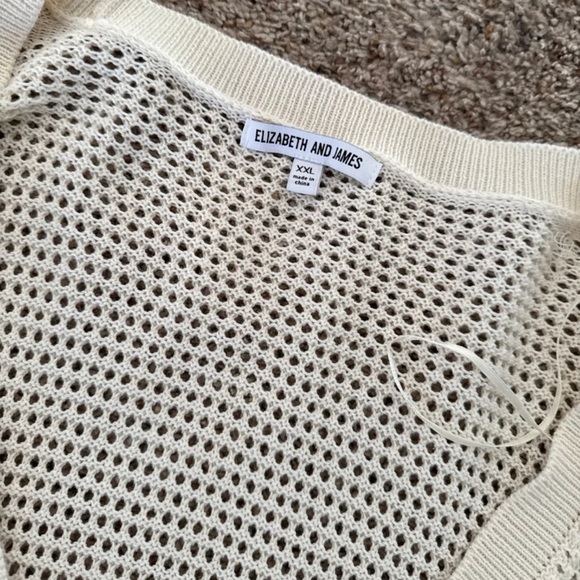 Elizabeth & James Open Knit Cardigan in Neutral Cream Beige Button Up
Size XXL - Picture 7 of 12
